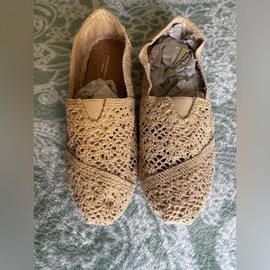 Women's Crochet Slip-On Shoes Sz 10W